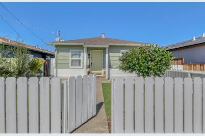 555 Elm Ave, Seaside, CA 93955 - Photo 1