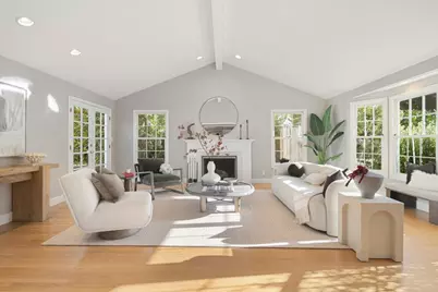 824 Harvard Ave, Menlo Park, CA 94025 - Photo 2