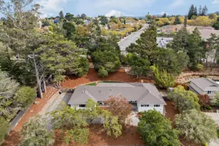 140 Rockridge Rd, Hillsborough, CA 94010 - Photo 70