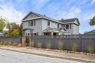 413 Walnut St, Pacific Grove, CA 93950 - Photo 2