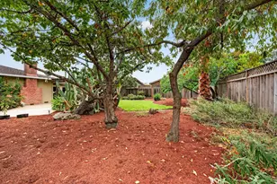 210 Rodonovan Dr, Santa Clara, CA 95051 - Photo 52