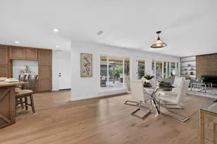 210 Rodonovan Dr, Santa Clara, CA 95051 - Photo 14
