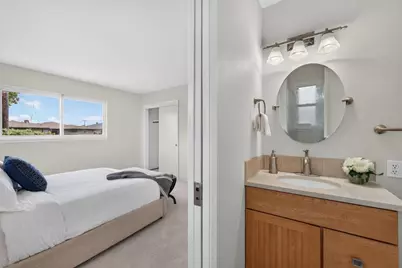 210 Rodonovan Dr, Santa Clara, CA 95051 - Photo 26