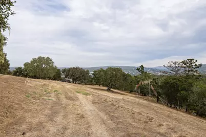 7572 Paseo Vis, Monterey, CA 93940 - Photo 14