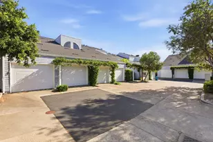 72 Cape Hatteras Ct, Redwood City, CA 94065 - Photo 18