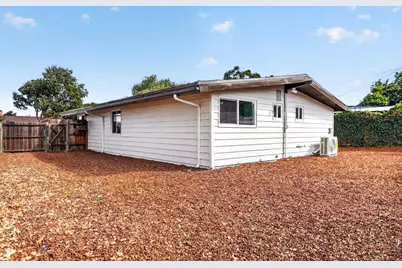 1110 Breezewood Ct, Sunnyvale, CA 94089 - Photo 30