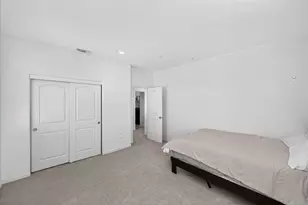1910 Peony St, Hollister, CA 95023 - Photo 38