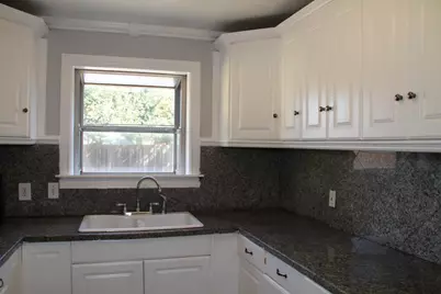 2260 Pulgas Ave, East Palo Alto, CA 94303 - Photo 20