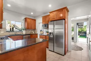 166 N 17th St, San Jose, CA 95112 - Photo 32