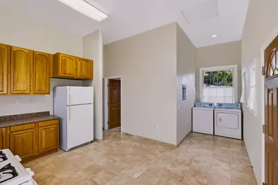 1260 7th St, Monterey, CA 93940 - Photo 10