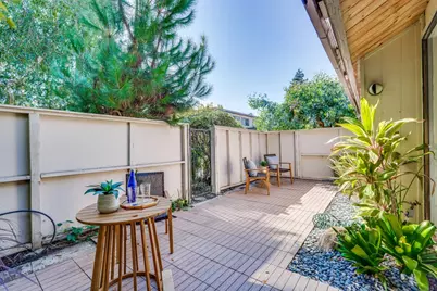 855 Brookline Dr E, Sunnyvale, CA 94087 - Photo 34