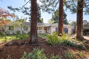 725 Panchita Way, Los Altos, CA 94022 - Photo 2