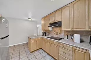 1629 Tierra Buena Dr, San Jose, CA 95121 - Photo 14