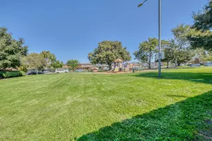 236 Maryal Dr, Salinas, CA 93906 - Photo 20