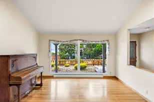 865 Crest Ave., Pacific Grove, CA 93950 - Photo 8