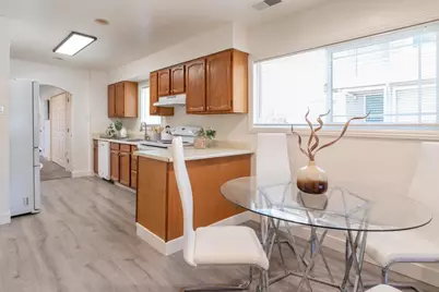 21743 Princeton St 8, Hayward, CA 94541 - Photo 6