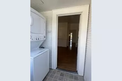 825 Pacific Ave, San Jose, CA 95126 - Photo 22