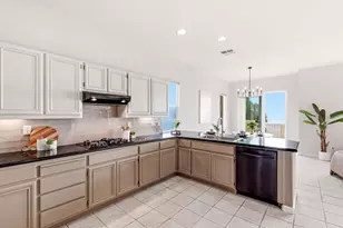 211 Sunset Ct, Pacifica, CA 94044 - Photo 14