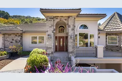11530 Spur Rd, Monterey, CA 93940 - Photo 2