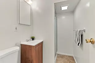 168 Mirada Dr, Daly City, CA 94015 - Photo 32