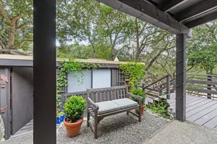 76 Upper Cir, Carmel Valley, CA 93924 - Photo 10