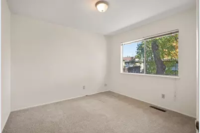 1337 Junipero Ave, Redwood City, CA 94061 - Photo 16