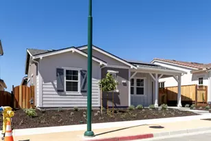 621 Santa Lucia Wy, Marina, CA 93933 - Photo 2