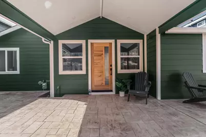 580 Paloma Ave, Pacifica, CA 94044 - Photo 1