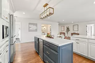 3739 Page St, Redwood City, CA 94063 - Photo 18