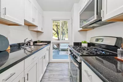 2700-2702 Diamond St, San Francisco, CA 94131 - Photo 46