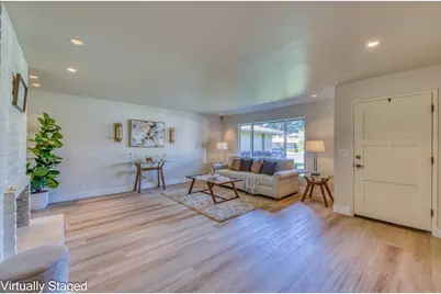 330 Woodside Dr 114, Salinas, CA 93901 - Photo 4
