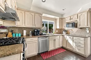 114 Dickenson Ave, Newbury Park, CA 91320 - Photo 14