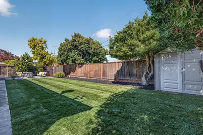 10470 Glenview Ave, Cupertino, CA 95014 - Photo 26