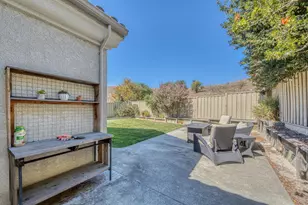 19387 Acclaim Dr, Salinas, CA 93908 - Photo 32