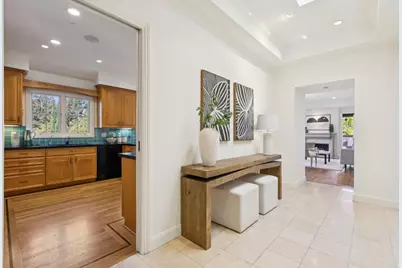 555 Byron St 402, Palo Alto, CA 94301 - Photo 4