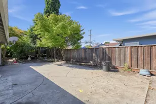 850 Lakebird Dr, Sunnyvale, CA 94089 - Photo 22