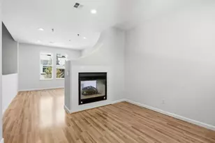 70 Towne Cir, Mountain View, CA 94040 - Photo 22