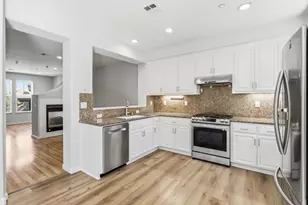70 Towne Cir, Mountain View, CA 94040 - Photo 26