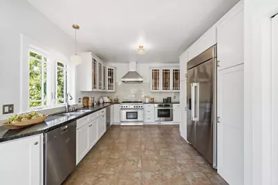 1312 Edgehill Dr, Burlingame, CA 94010 - Photo 14