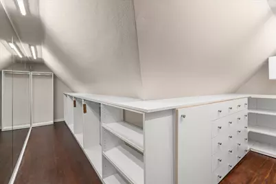 1071 Carolyn Ave, San Jose, CA 95125 - Photo 40