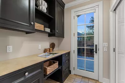 1071 Carolyn Ave, San Jose, CA 95125 - Photo 28