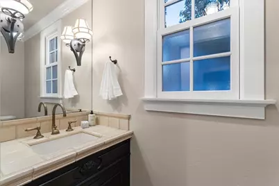 1071 Carolyn Ave, San Jose, CA 95125 - Photo 30