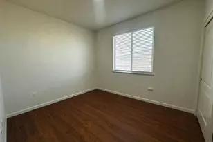 10133 Annie St, Elk Grove, CA 95757 - Photo 32