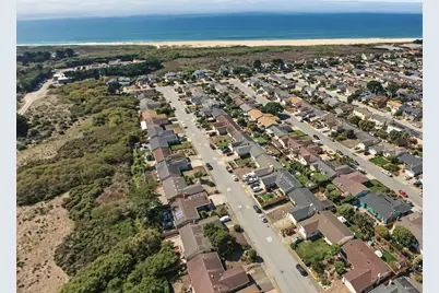 425 Kehoe Ave, Half Moon Bay, CA 94019 - Photo 40
