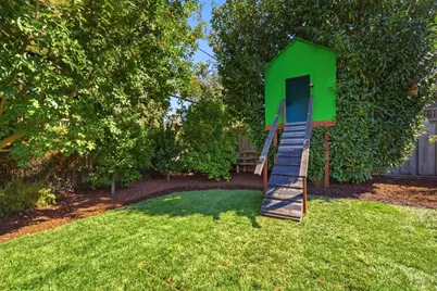 600 Wallea Dr, Menlo Park, CA 94025 - Photo 42
