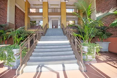 809 Auzerais Ave 207, San Jose, CA 95126 - Photo 2