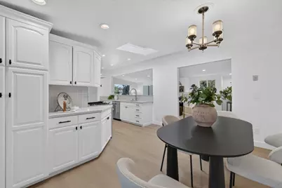 White Dr, Santa Clara, CA 95051 - Photo 8