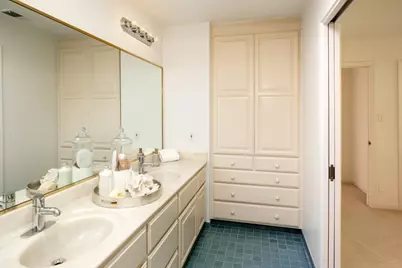 98 Rebecca Ln, Atherton, CA 94027 - Photo 18