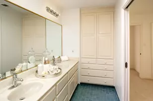98 Rebecca Ln, Atherton, CA 94027 - Photo 18