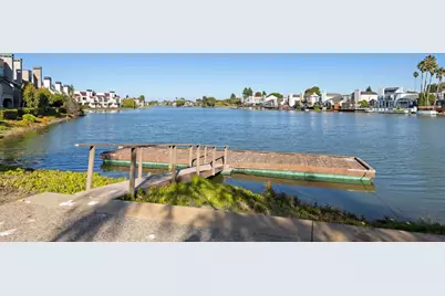 46 Pelican Ln, Redwood City, CA 94065 - Photo 28